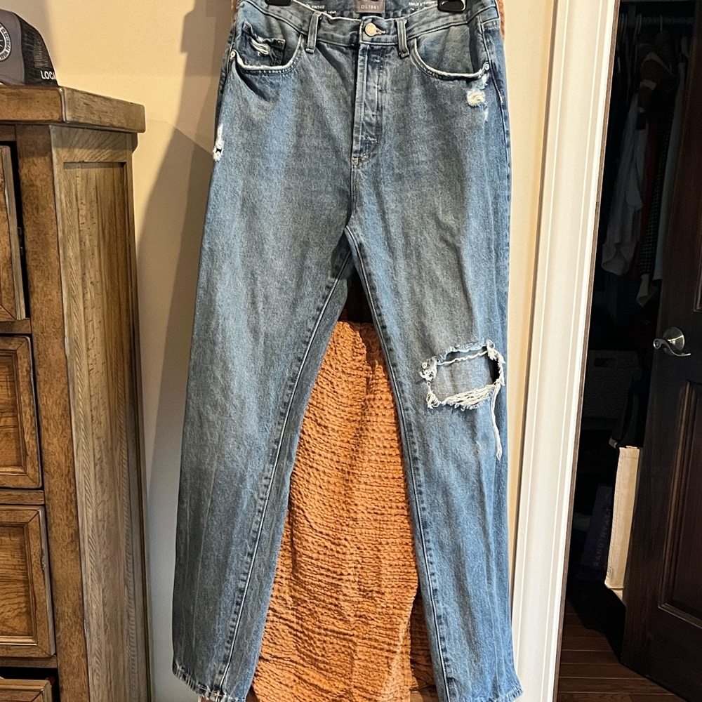 DL 1961 Emilie Straight Leg jeans size 29